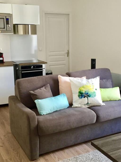 Queen - - Apartment Paris